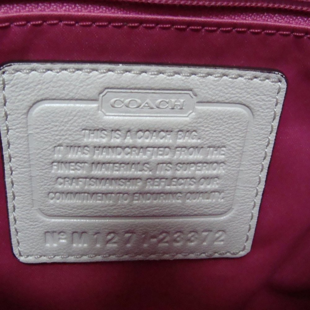 Coach Poppy Signature Bag Shoulder - Picture 3 of 4